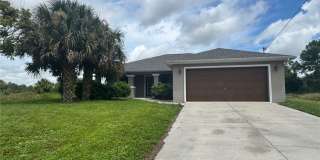 1063 Peach Street Gallery 1