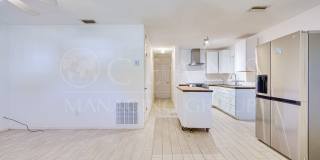 Say Goodbye to Electric Bills & Hurricane Outages with a Solar-Powered Home Gallery 7