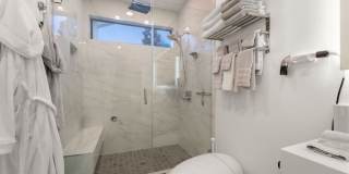 8601 West Knoll Dr Gallery 16