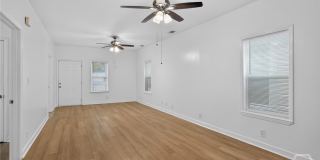 1118 NE 36th Street Gallery 6