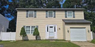 134 STEEPLECHASE Circle Gallery 1