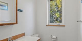 SEASONAL FURNISHED HOME Gallery 24