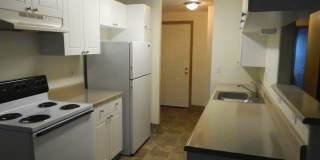 Creekside Villa Apartments Gallery 3