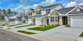427 Amesbury Drive Gallery 3