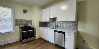 Updated 2BR Townhouse now available! Updated 2BR Townhouse now available! Gallery 1