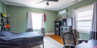 Historic Mid-Town Home with Room to Roam! Gallery 19