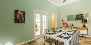 Historic Home+guest cottage in Kahala near the Beach w/Pool & AC: Ho'okipa Villa Gallery 6