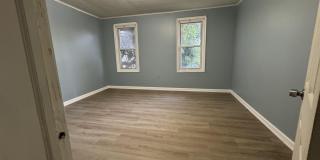 233 Reese Street Gallery 15