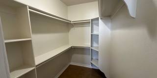 Vintage Condos Gallery 10