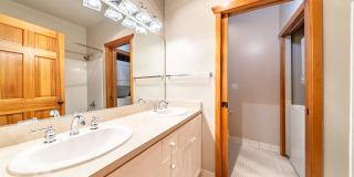 Pacific Pointe Apartments Gallery 12
