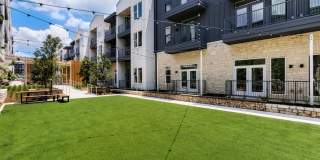 Windsor Commons Gallery 20