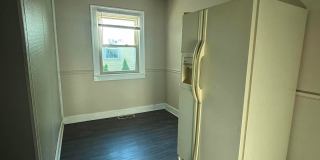 3 bed 1 bath 3 bed 1 bath Gallery 6