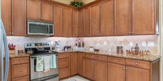 Fully Furnished Heated Pool Home Gallery 49