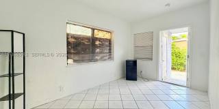 1060 NW 116th St Gallery 1