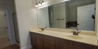 3314-303 Starboard ~ Lakeshore Harbour ~1 Week Free Gallery 22