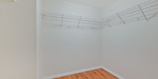 Now Available! 2 bed 2 bath condo in The Tides at Pelican Landing! Gallery 15