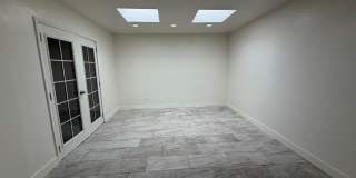 single-story townhouse 3-bedroom, 2-bath Gallery 6