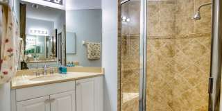 Seasonal Short-Term 2 Bedroom 2 Bathroom Single Family Home in Venetian Golf & River Club! Gallery 32