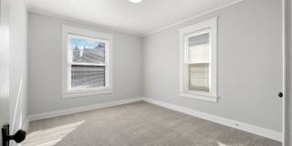NEW LISTING! 4 BEDROOM HOME NEW LISTING! 4 BEDROOM HOME Gallery 8