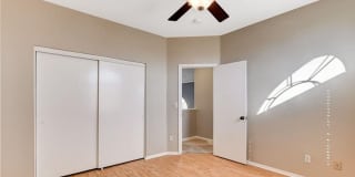 Large 5 Bed Summerlin Home Gallery 20