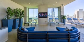 Skyhouse South Gallery 19