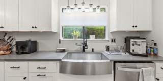 Spacious 2BR Condo in Desirable Snee Farm Spacious 2BR Condo in Desirable Snee Farm Gallery 11