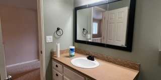 2BD 2BA Condo in Beautiful Downtown Lynden! Gallery 22