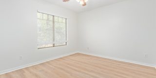 4542 N 111TH Drive Gallery 19