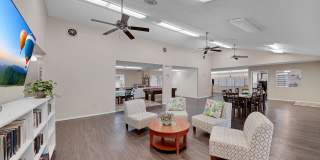 HERITAGE PLAZA Gallery 11