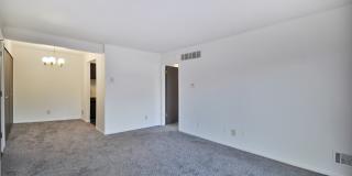 Carriage House Apartments Gallery 15