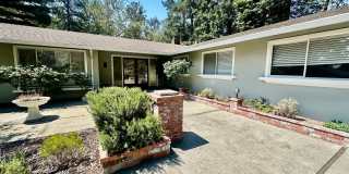 Single Story Home with Sparkling Pool, Large Spacious Lot with Top Schools! Monte Sereno/Los Gatos/Saratoga Gallery 1