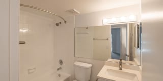 Sheridan Ocean Club Apartments Gallery 56