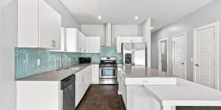 5 Bedroom Duplex in Edmond & (Contact Info Below) * MOVE IN SPECIAL * Gallery 9