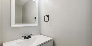 1534 S CHARLES Street Gallery 18