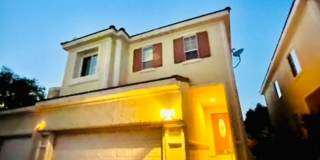Guard-Gated Green Valley Ranch | Upgraded 3BR/2.5BA Townhome Gallery 1