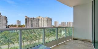 19955 NE 38th Ct Gallery 38