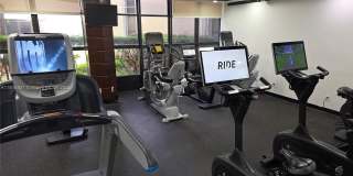 18151 NE 31st Ct Gallery 42