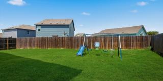 Beautiful 4-Bedroom Home with Golf & Clubhouse Access Gallery 27