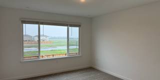 Beautiful 3 bed /2.5 bath Waiting For You!  SOLAR!!  Please read entire ad for viewings! Gallery 10