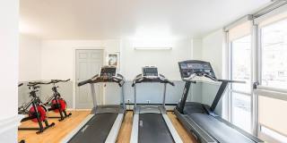 Latitude 40 Gallery 20