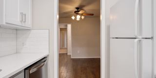 405 Sundance Lane - 1 Gallery 17