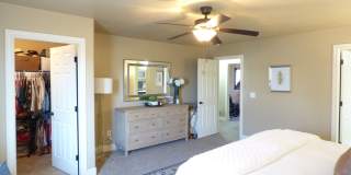 3 Primary Suites 2 Car Garage Townhome in Sandy 3 Primary Suites 2 Car Garage Townhome in Sandy Gallery 12