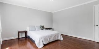 1005 CHILLUM Road Gallery 22