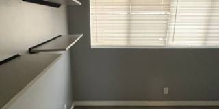 NE HEIGHTS 3 Bedroom 1 Bath Gallery 4