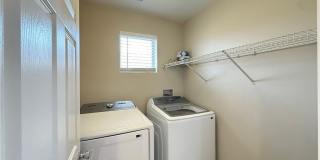 2538 Begonia Valley Avenue Gallery 24