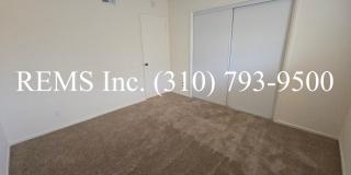 Large 4 Bedroom Single-Family Home with Pool & 2-Car Garage Gallery 19