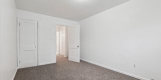Puritan Manor Gallery 22