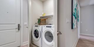 The Montrose at Buffalo Bayou Gallery 24