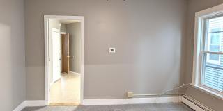 685 Massabesic Street Gallery 8