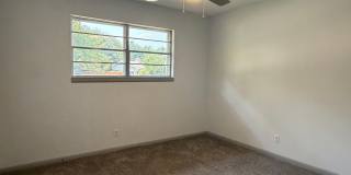1547 SINGLETON AVENUE Gallery 15
